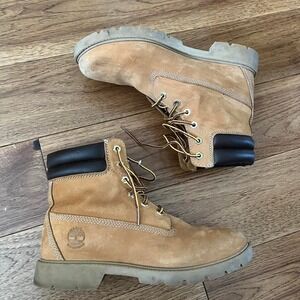 Timberland classic Boots size 9.5w